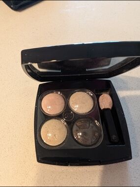 CHANEL Les 4 Ombres Quad Eyeshadow - Pink, Cream, Taupe, Bronze